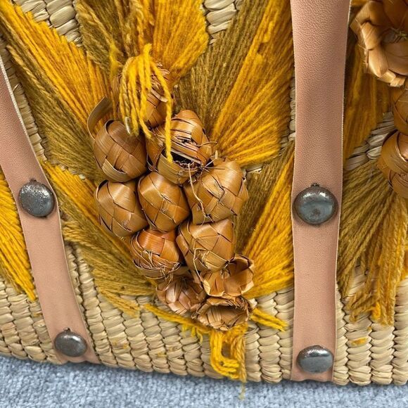 VTG Handmade Ornate Wicker Leather Handles Large Handbag Basket Metal Clasp - Picture 3 of 8
